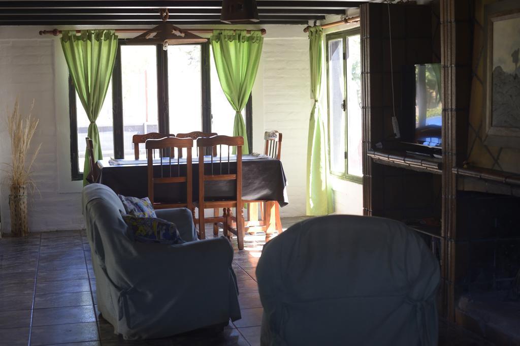 Samadi Hostel אוספז'טה מראה חיצוני תמונה